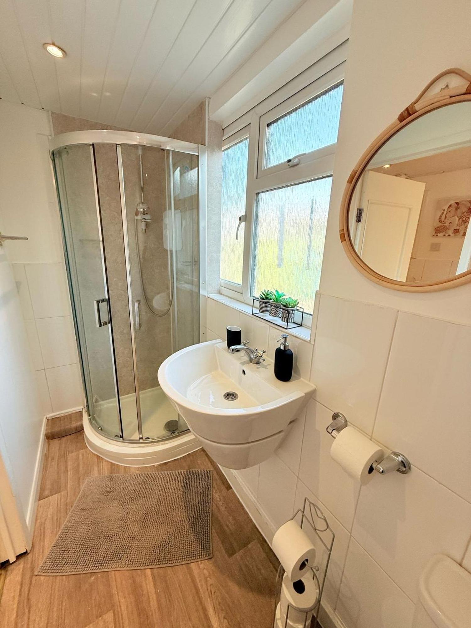 Wembley Rooms Londen Buitenkant foto