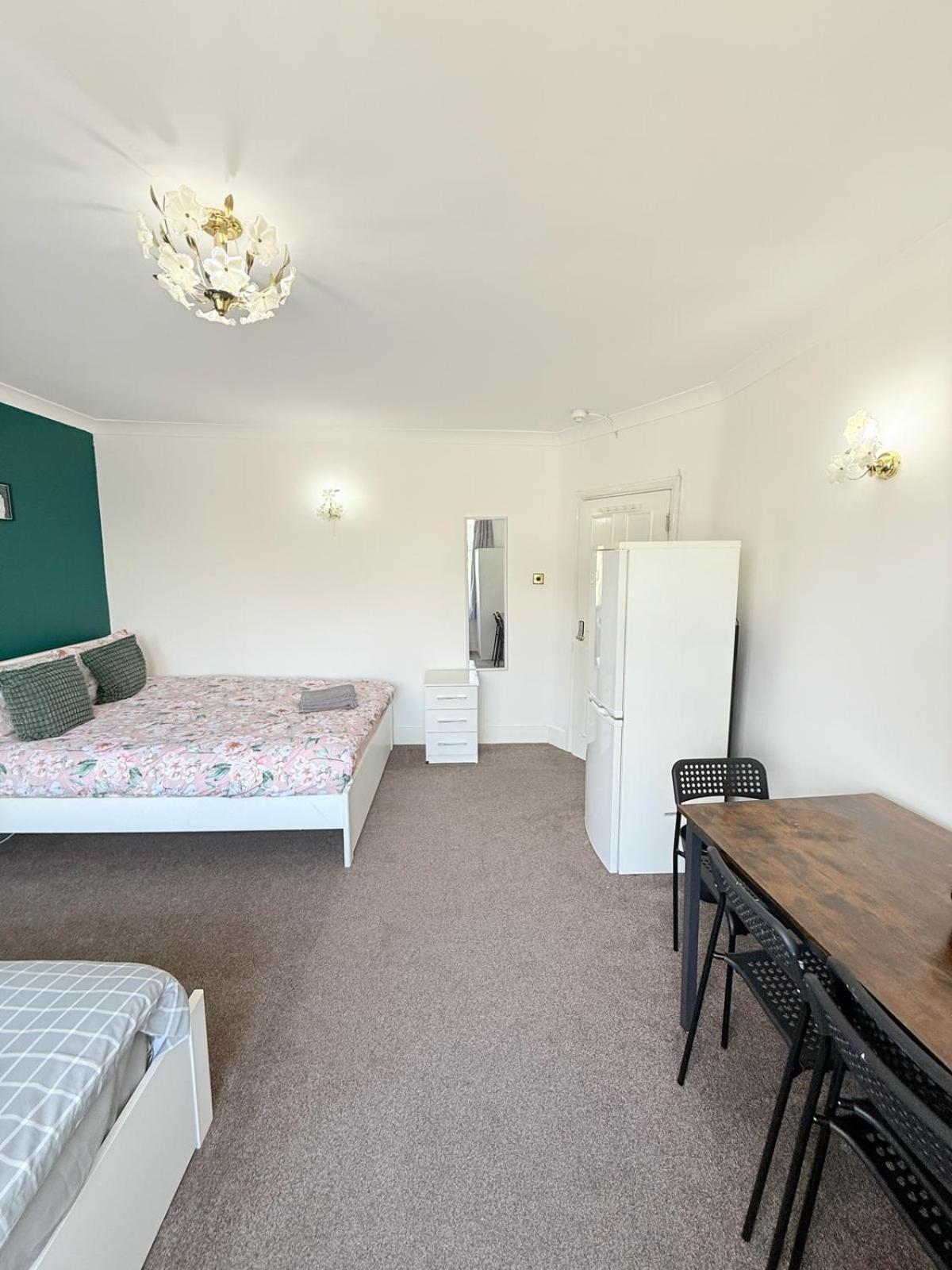 Wembley Rooms Londen Buitenkant foto