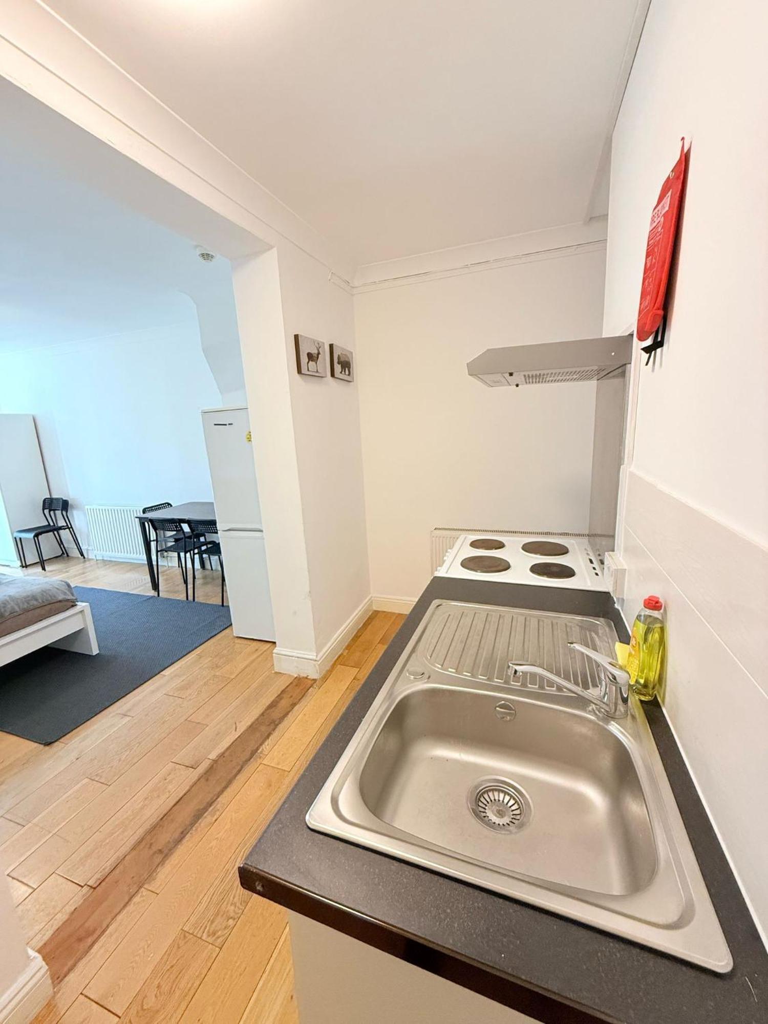 Wembley Rooms Londen Buitenkant foto
